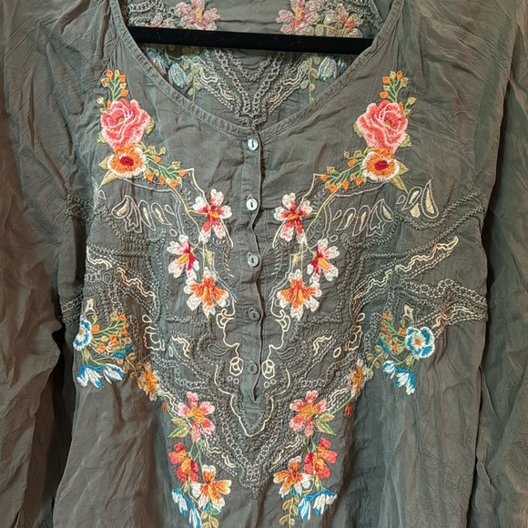 Johnny Was Embroidered Peasant Top - Picture 4 of 6